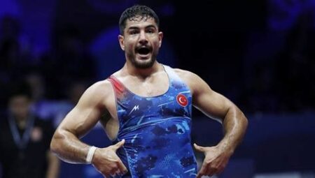 Dünya Güreş Şampiyonası'nda Türk Sporcuların Performansı